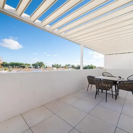 Le Square D'evan - De Standing - Grande Terrasse Exterieure - Climatisation Apartment